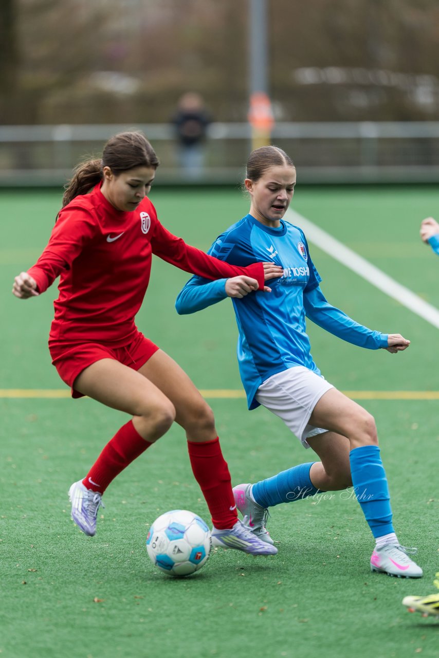 Bild 330 - wBJ VfL Pinneberg - Eimsbuettler TV2 : Ergebnis: 3:5